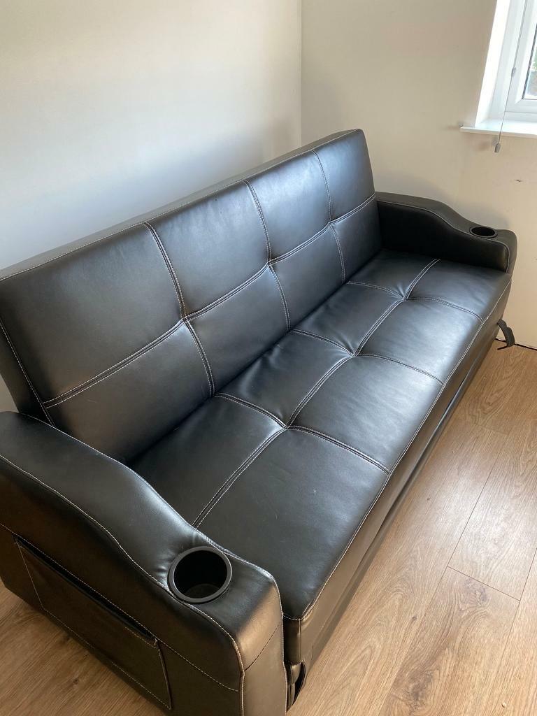 Sofa / Couch in Bredbury, Manchester Gumtree