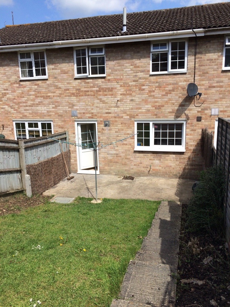 3 Bedroom House For Rent in Greenmeadow Swindon in Swindon, Wiltshire