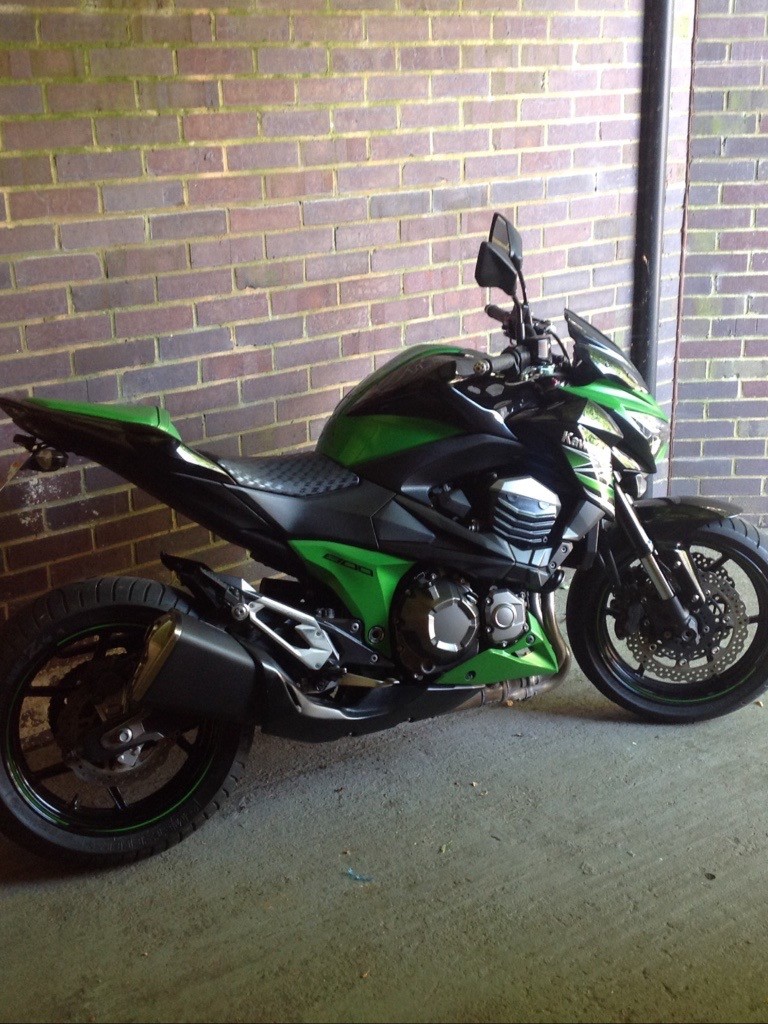 Green Kawasaki z800. Mot until August 2018 in Sevenoaks, Kent Gumtree