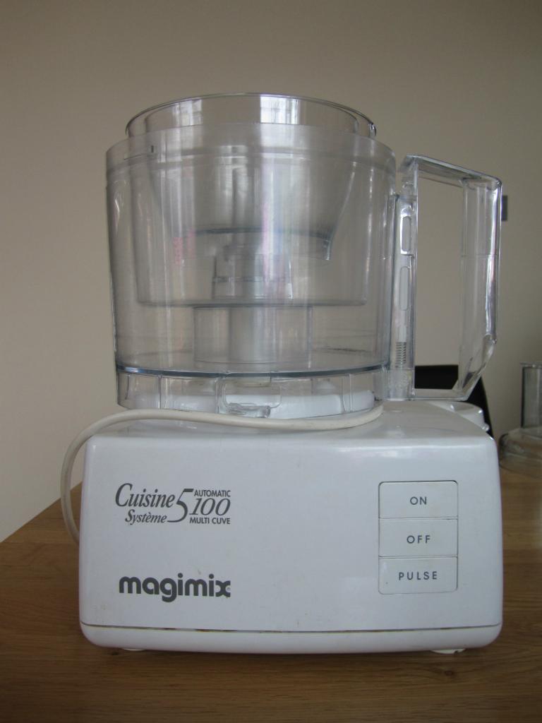 Magimix Cuisine Systeme 5100 Automatic Multi Cuve food processor in