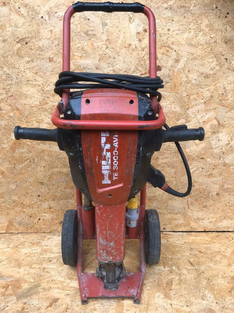 Hilti 3000 AVR Heavy Duty Concrete Breaker 110v Plus Chisels in Eaglesham, Glasgow Gumtree
