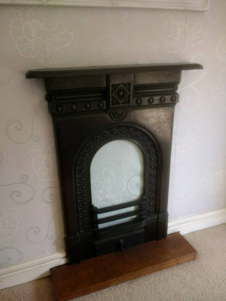 Cast iron fireplace surround in Swadlincote, Derbyshire Gumtree