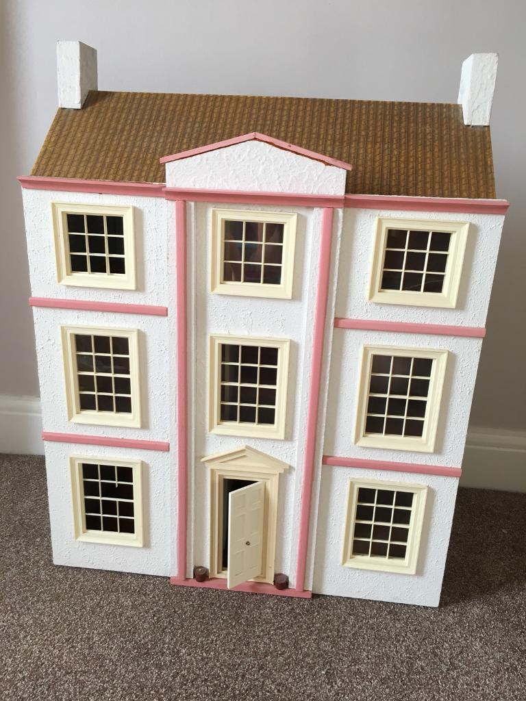 Victorian Style Dolls House in Mansfield, Nottinghamshire Gumtree