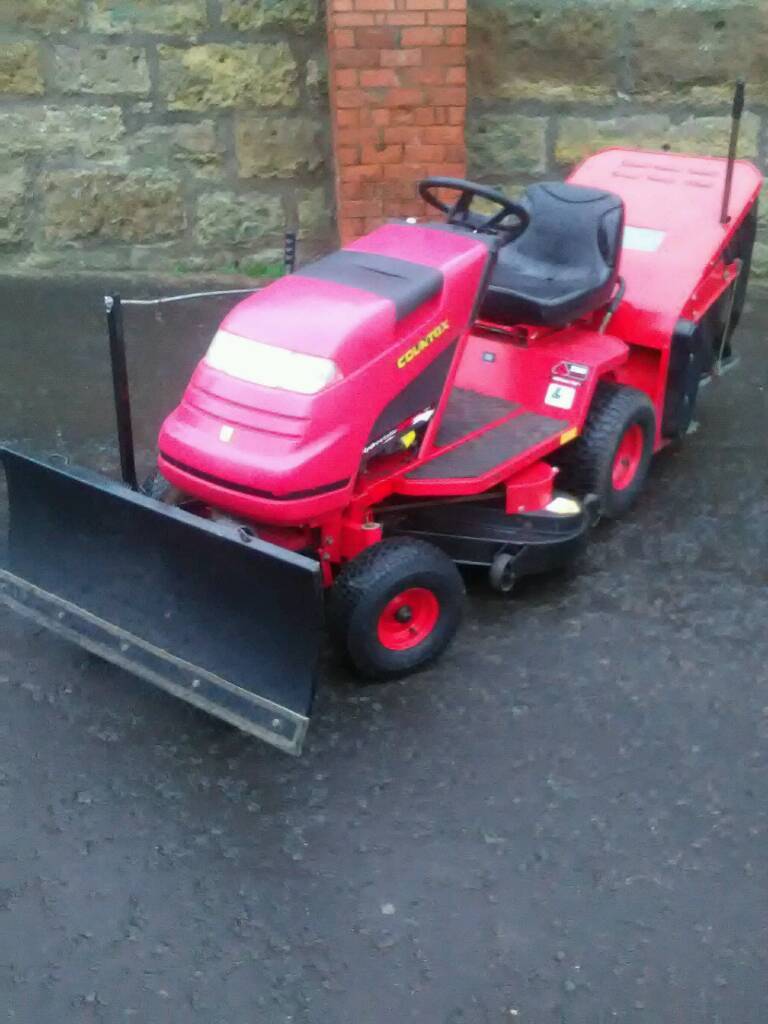 Countax Petrol Lawnmower Ride On Mower with Snow Plough Attachment in