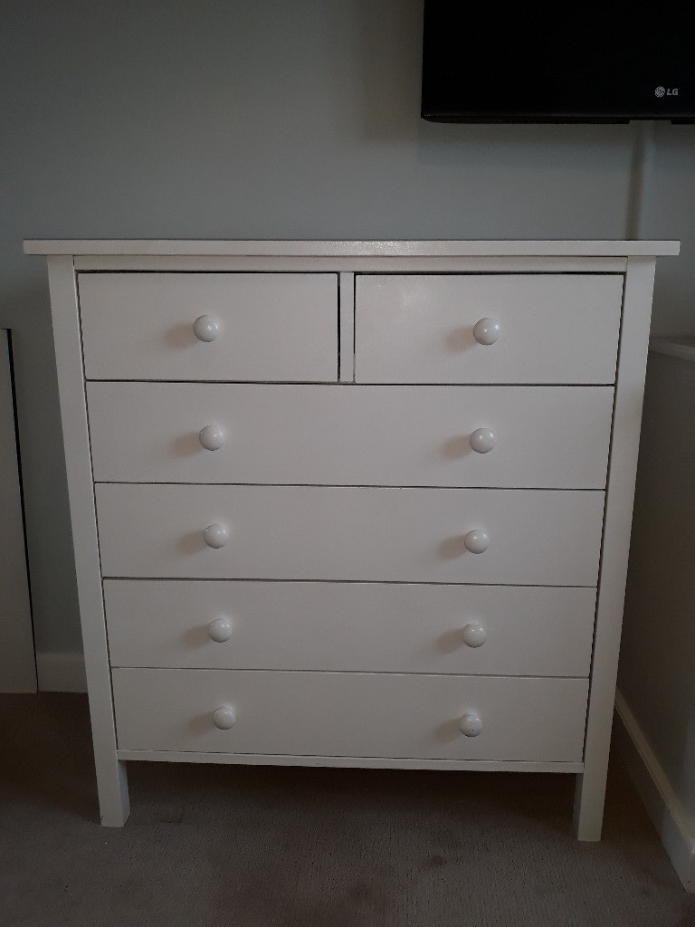 White solid wood chest of drawers in Horsham, West Sussex Gumtree