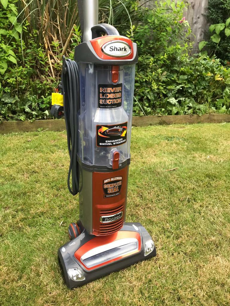 Shark Vacuum VGC Liftaway NV480 in Redditch, Worcestershire Gumtree