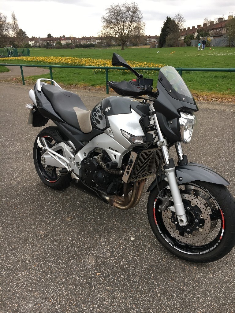 Suzuki gsr 600 k6