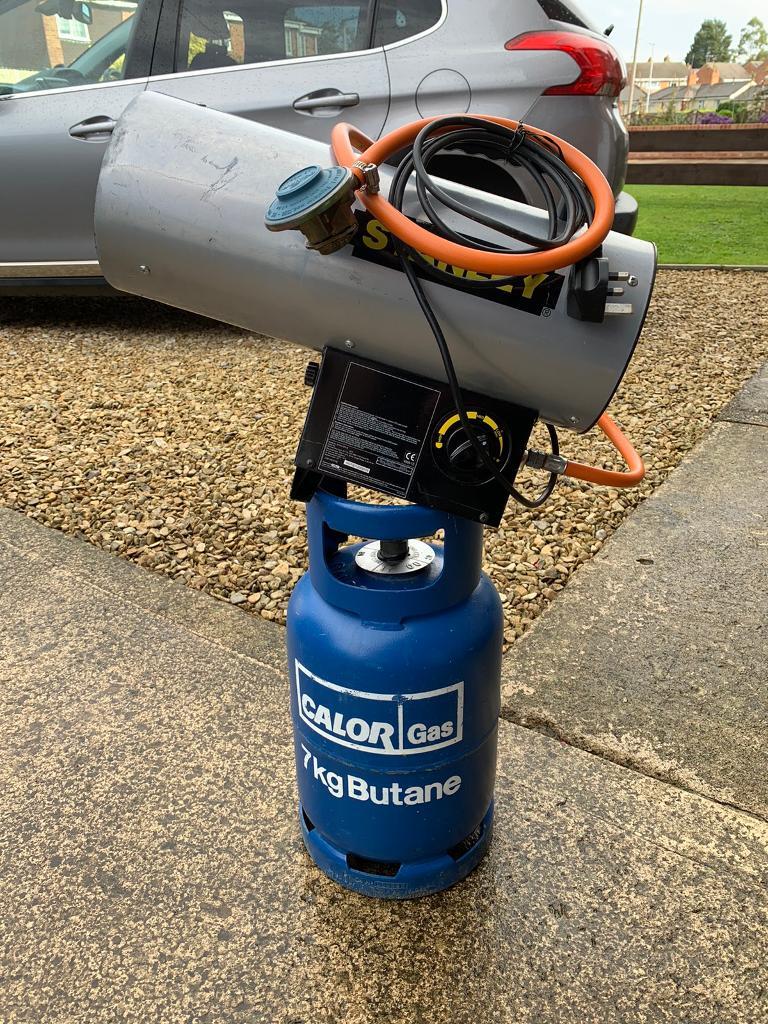Stanley Gas Space Heater with Part Full Calor Gas Bottle in Swindon