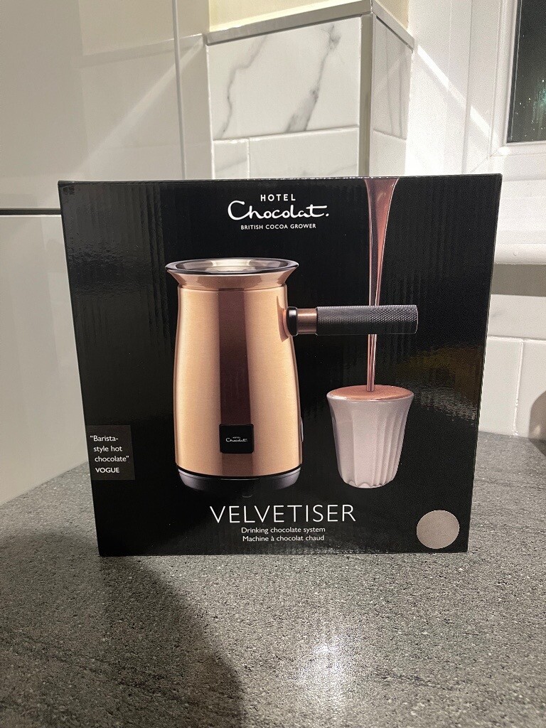Hotel Chocolat Velvetiser in grey. Barely used and in excellent