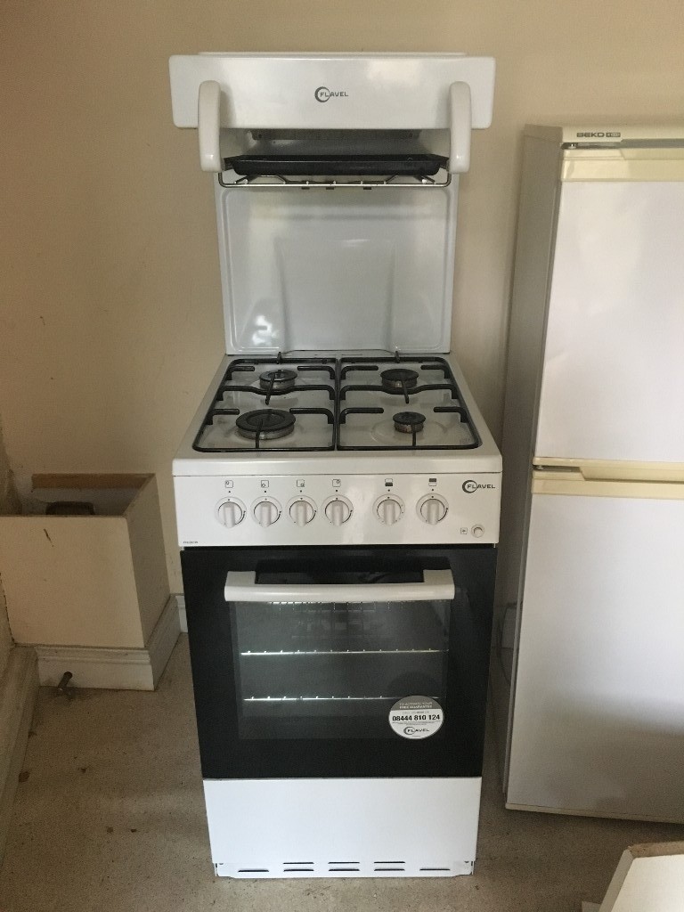 Conventional gas main oven with high level grill (Flavel FHLG51