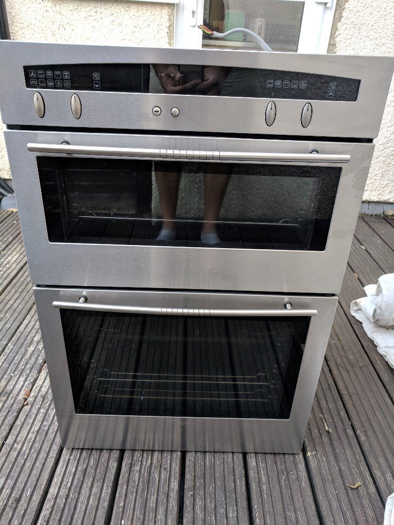 NEFF Double Oven in Excellent condition in East London, London Gumtree
