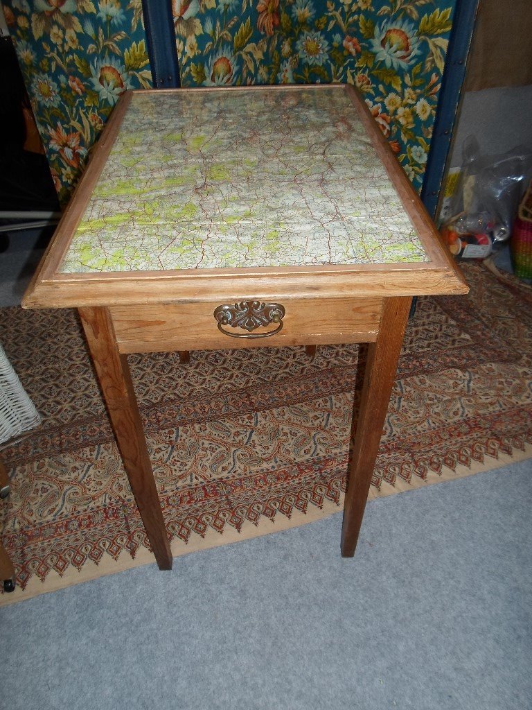 Beautiful Antique Pine Map Table Side Table With 1948 London Map