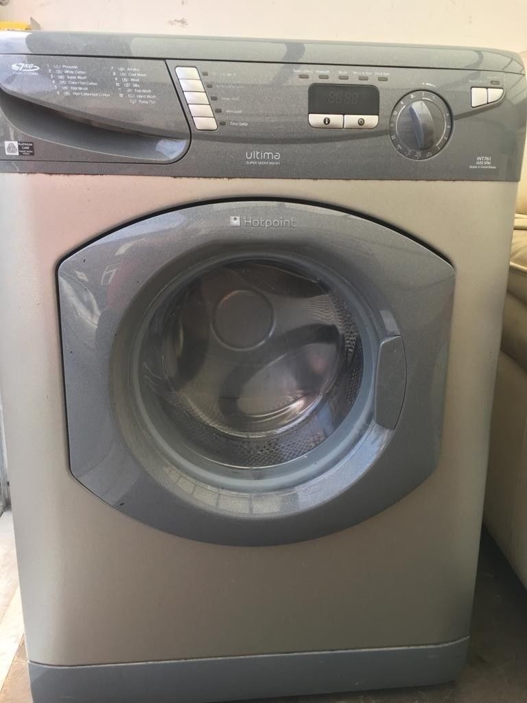Hotpoint Ultima Washing Machine Graphite in Newcastle, Tyne and