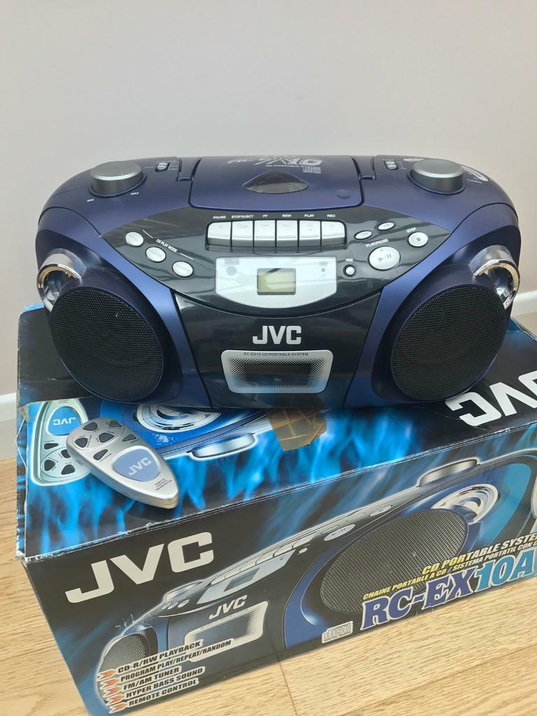 JVC Portable CD / Cassette Tape Player FM Radio comes with remote