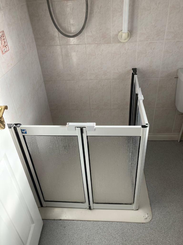 Disabled shower enclosure in Portadown, County Armagh Gumtree