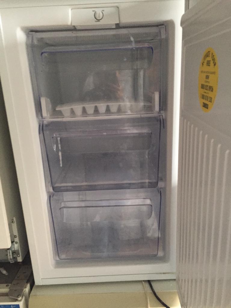 Fridge and freezer separate units, can deliver in Cumbernauld, Glasgow Gumtree