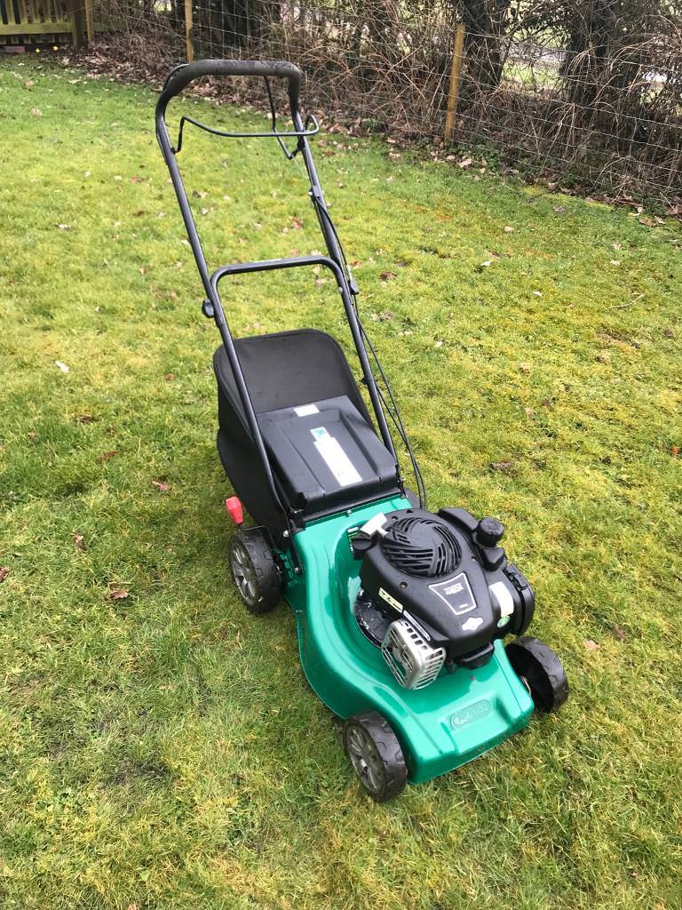 Qualcast petrol driven lawnmower XSZ41D in Nuneaton, Warwickshire