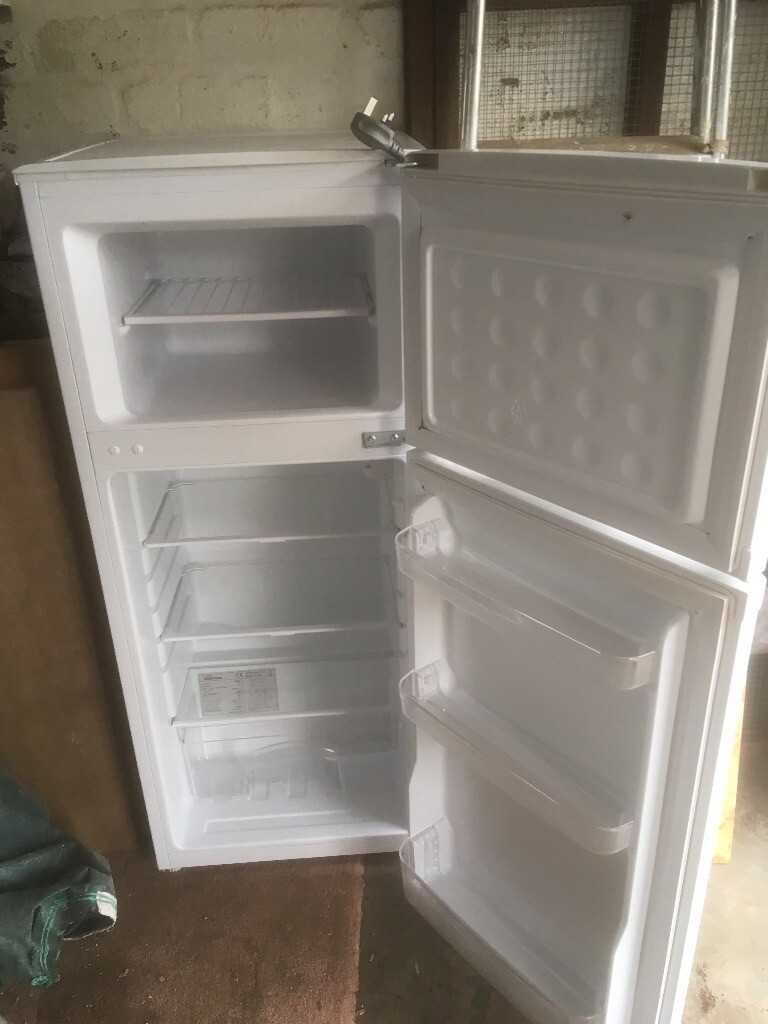3 shelf fridge 1 shelf freezer for sale in Girvan, South Ayrshire