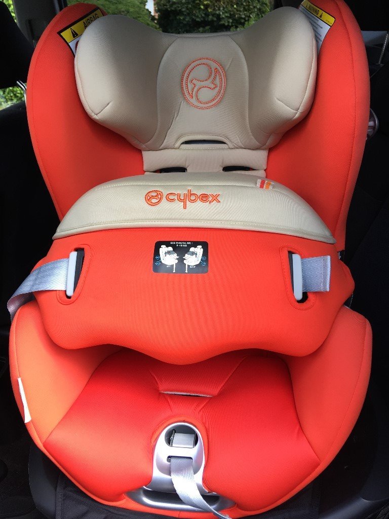 Cybex Sirona car seat Orange & Tan Group 0+/1, rear facing (018kg) forward facing (918kg