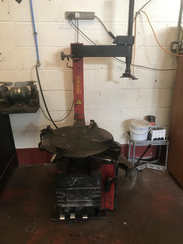 Tyre fitting machine in Carlton, Nottinghamshire Gumtree