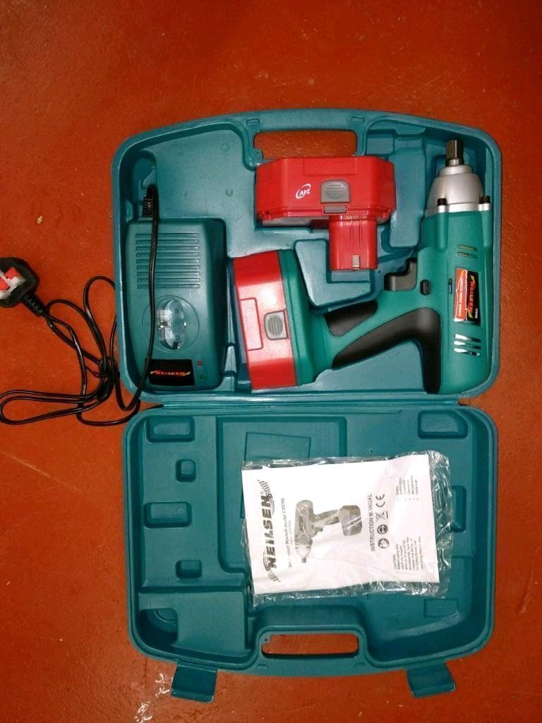 Neilsen 24v 1/2 Drive Cordless impact wrench in Darlington, County