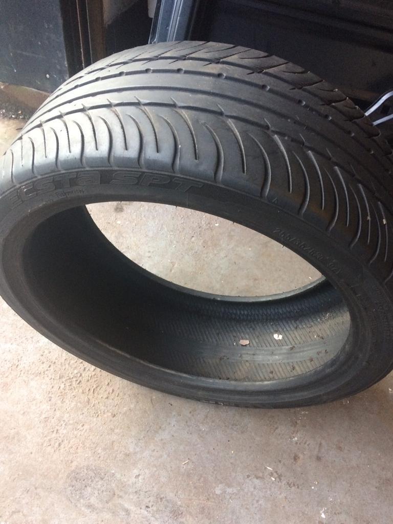 Kumho 255/35/20 tyre in East Kilbride, Glasgow Gumtree
