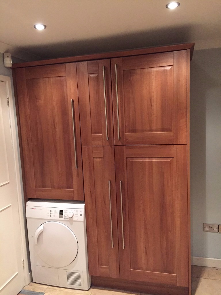 Kitchen Howdens Hampton Range Good Condition In Wheatley