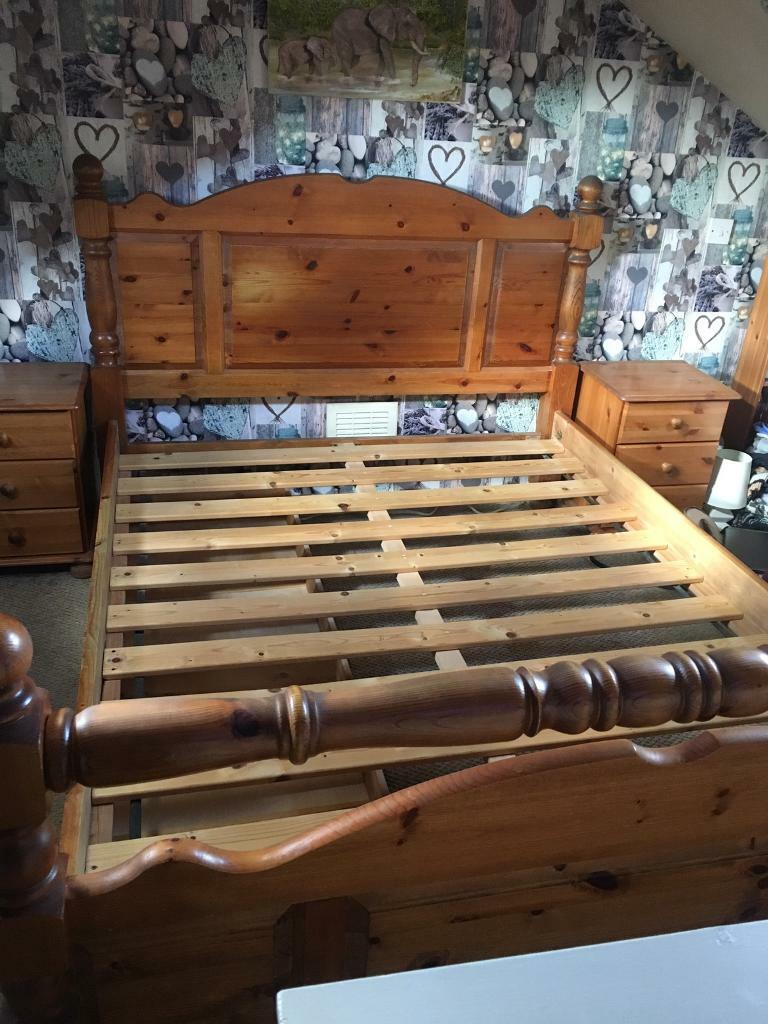 Solid Antique Pine King Size Bed Frame & 4 Matching Underbed Drawers