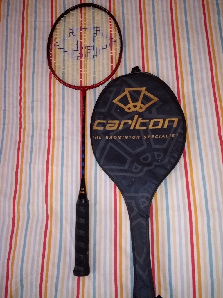 Carlton Classic Graphite Badminton Racquet + Case. in Winnersh