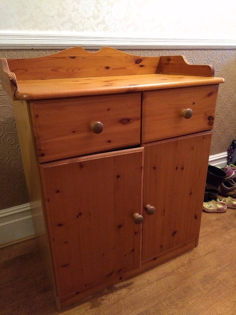 Pine Baby Changing Unit With Drawers And Cupboard In