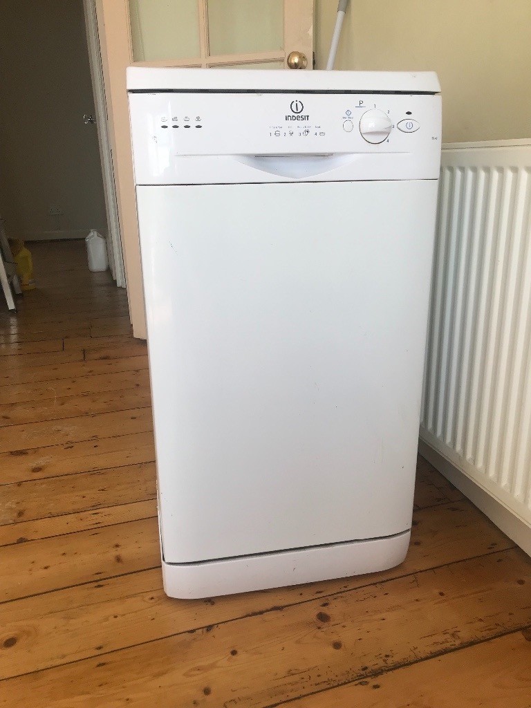 Indesit dishwasher in Brighton, East Sussex Gumtree