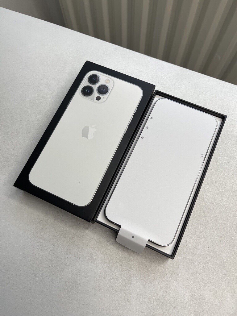 iPhone 13 Pro Max シルバー 1024 GB SIMフリー Amazon | 【整備済み品】 Apple iPhone 13 Pro Max 256GB