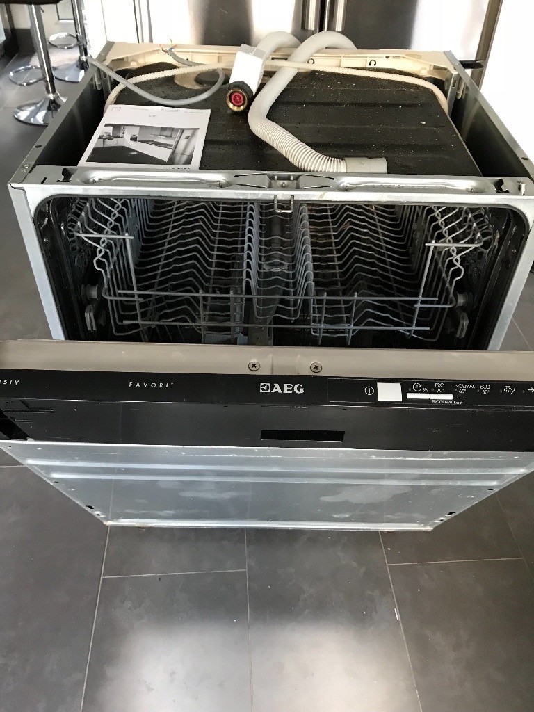 AEG integrated dishwasher for sale in Fareham, Hampshire Gumtree