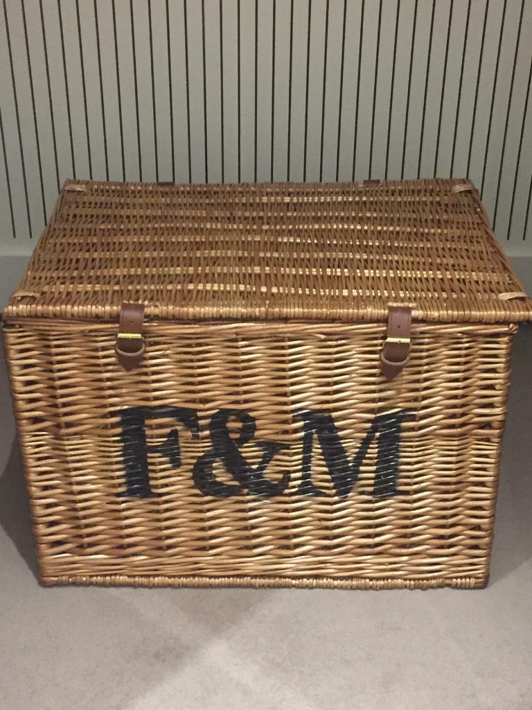 Fortnum & Mason Wicker Hamper Basket in East Dunbartonshire Gumtree