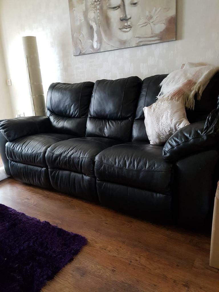 Black Leather couch (free) in Blantyre, Glasgow Gumtree