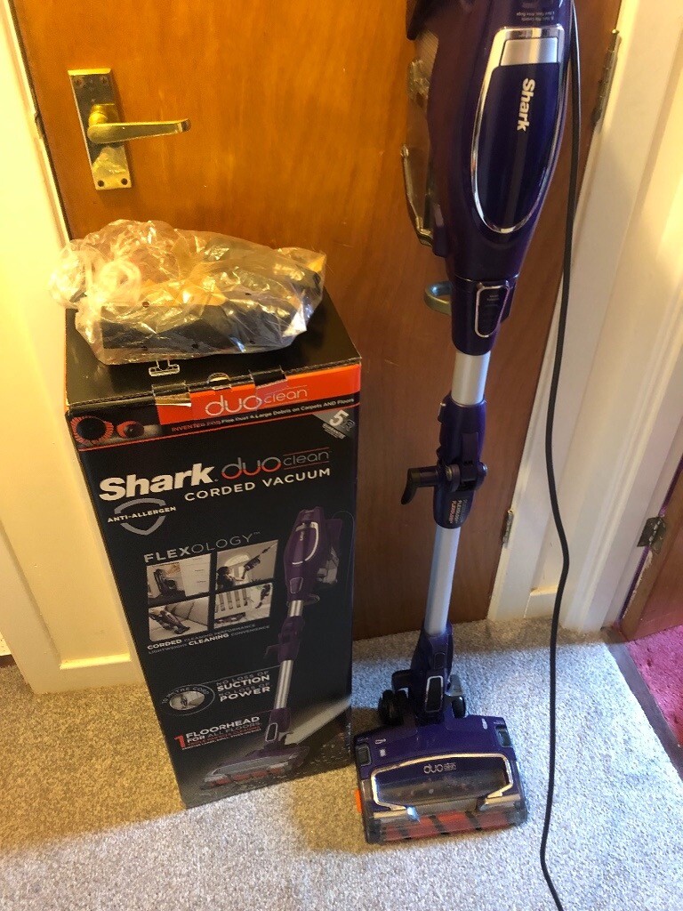 shark red hoover