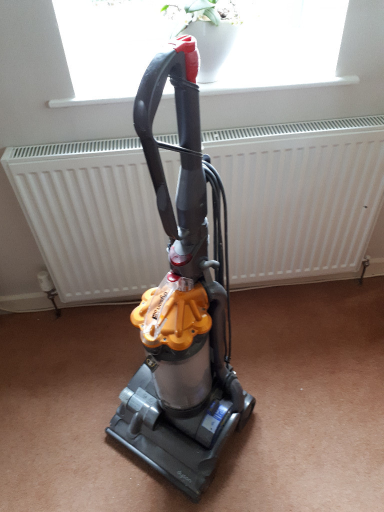 Dyson DC27 Upright Bagless Vacuum Cleaner in Bridgwater, Somerset