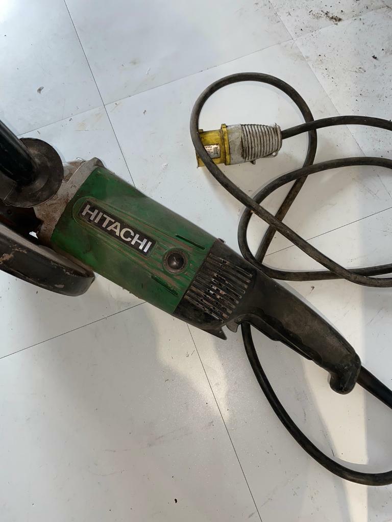Hitachi 9” 110v angle grinder in Kidsgrove, Staffordshire Gumtree