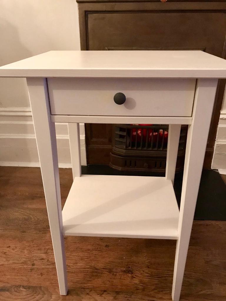 IKEA White Hemnes Bedside Table Excellent Condition in Crystal