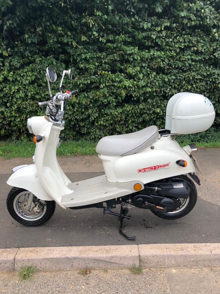 50cc Direct bikes White moped LOW MILES 12 MONTHS MOT in Barton