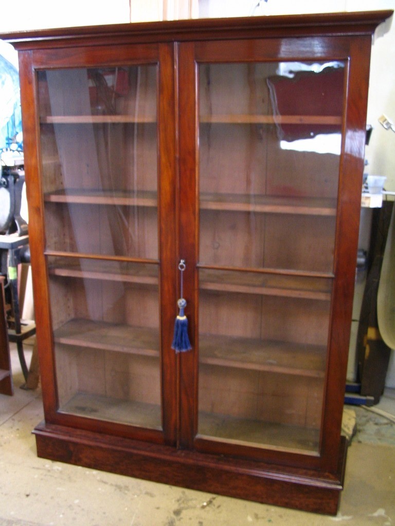 Victorian antique dark mahogany wood bookcase display bookshelf