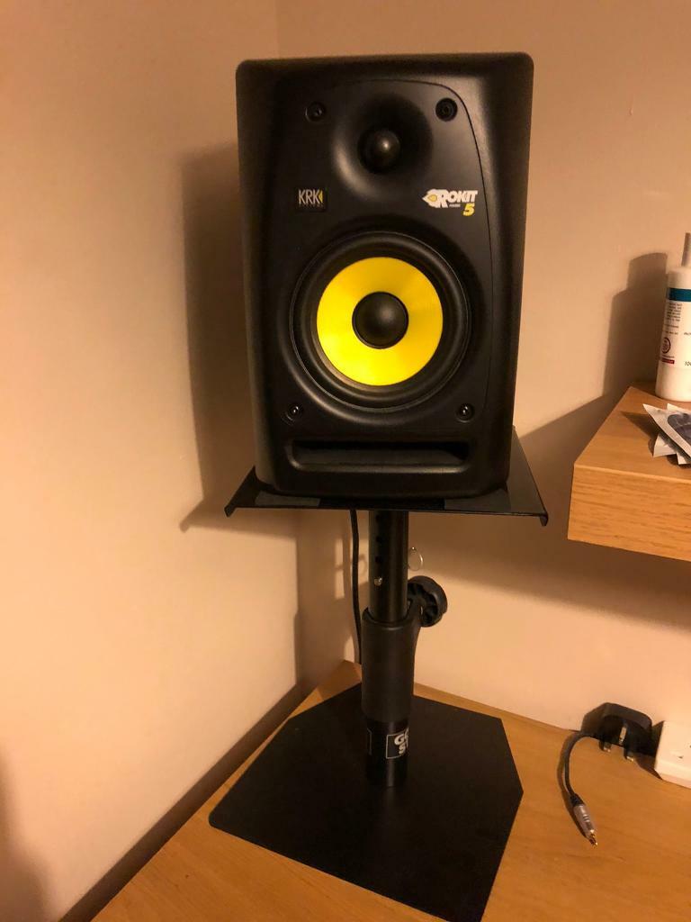 KRK Rokit 5 Speakers (pair) with Stands in Tranent, East Lothian