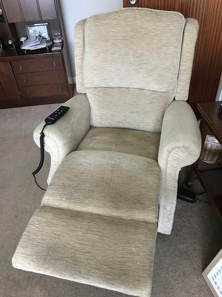 Reclining chair in Dundee Gumtree