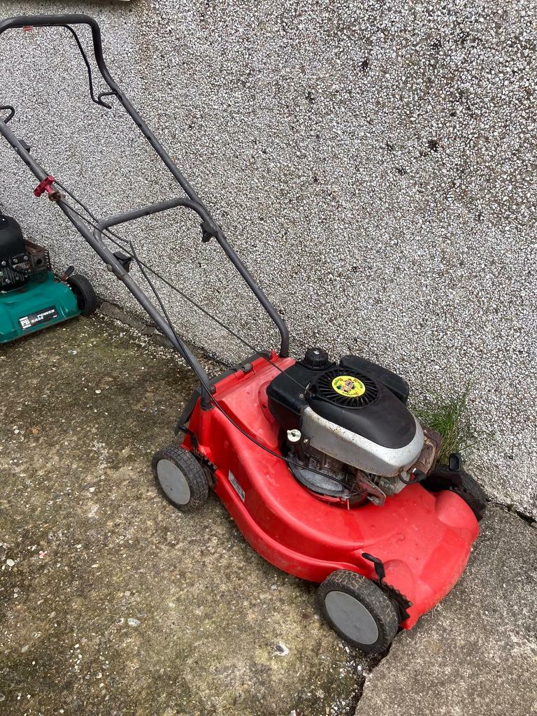 Electrolux U42 / Tecumseh Push Lawn Mower *spares or repairs* in