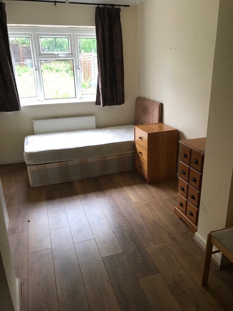 2 Large Rooms To Rent In Hatfield In Hatfield Hertfordshire Gumtree