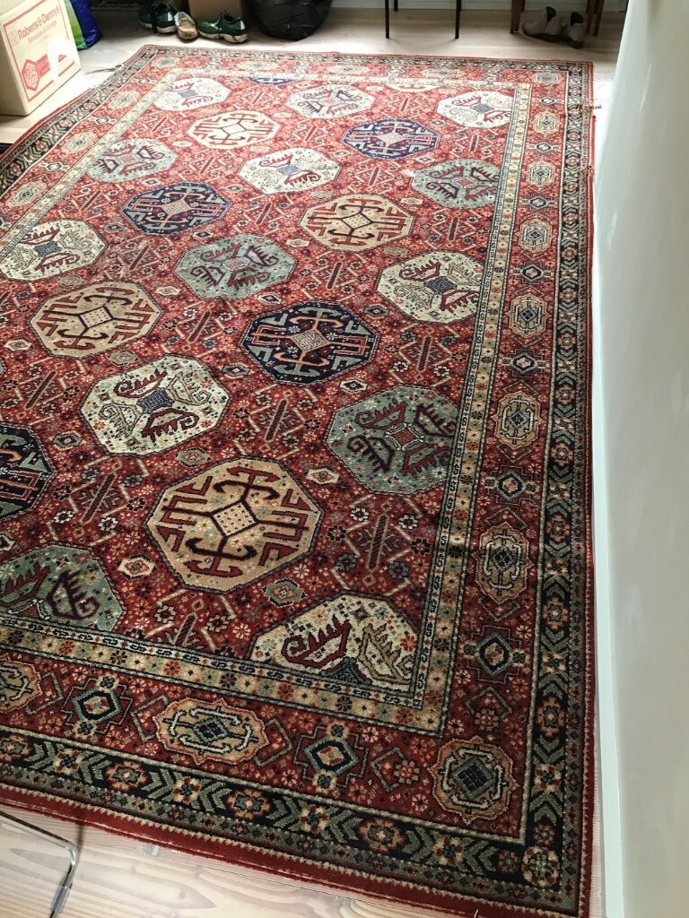 Large Persian Rug in London Gumtree