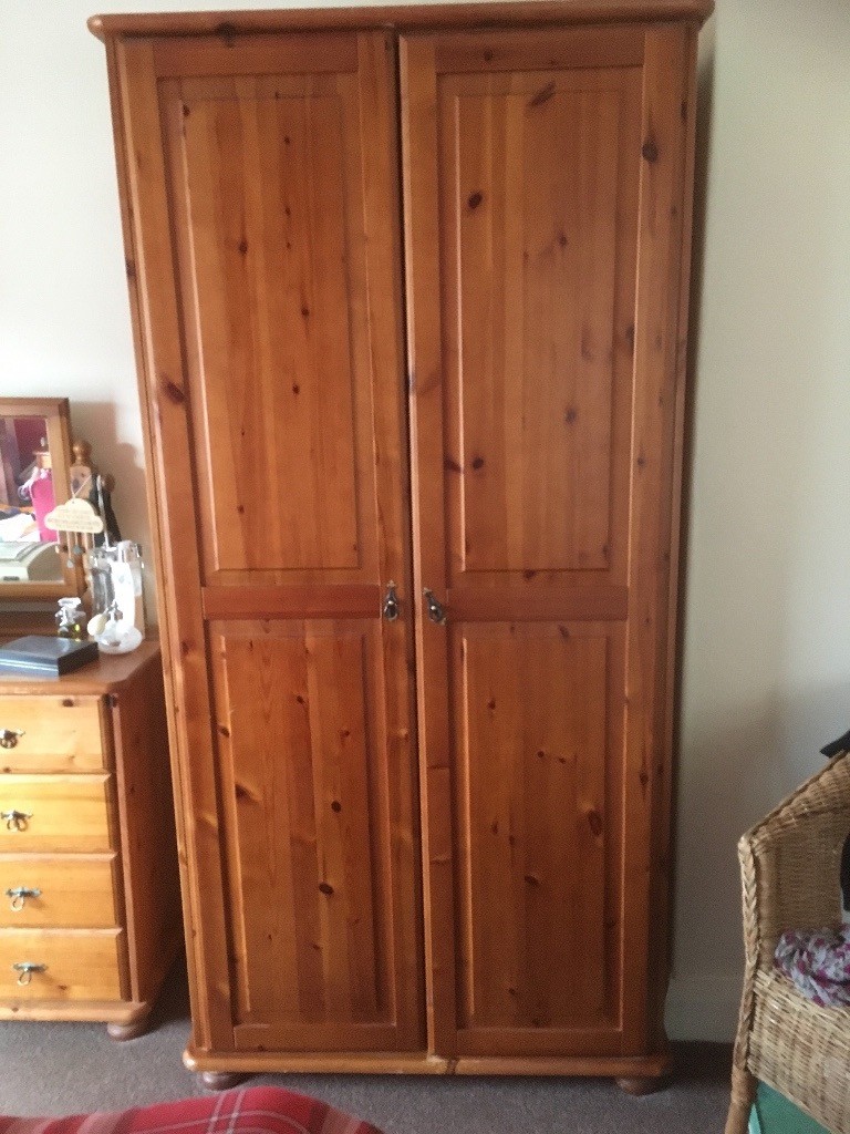Bedroom Solid Pine Furniture For Sale Single Wardrobes 2bedside