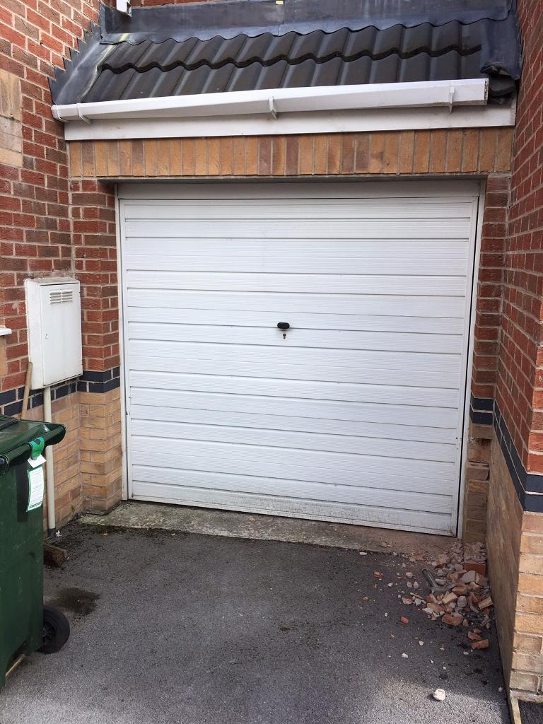 Garage door for sale in Bradford, West Yorkshire Gumtree