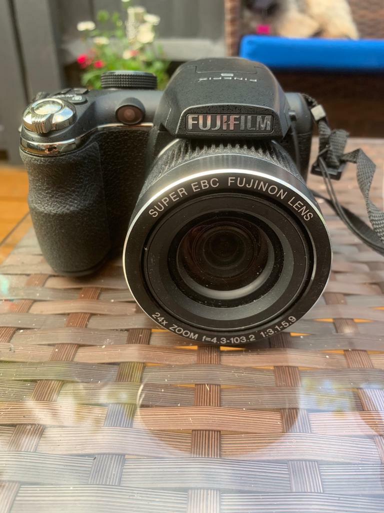 Fujifilm Finepix S3200 digital camera in Southampton, Hampshire Gumtree