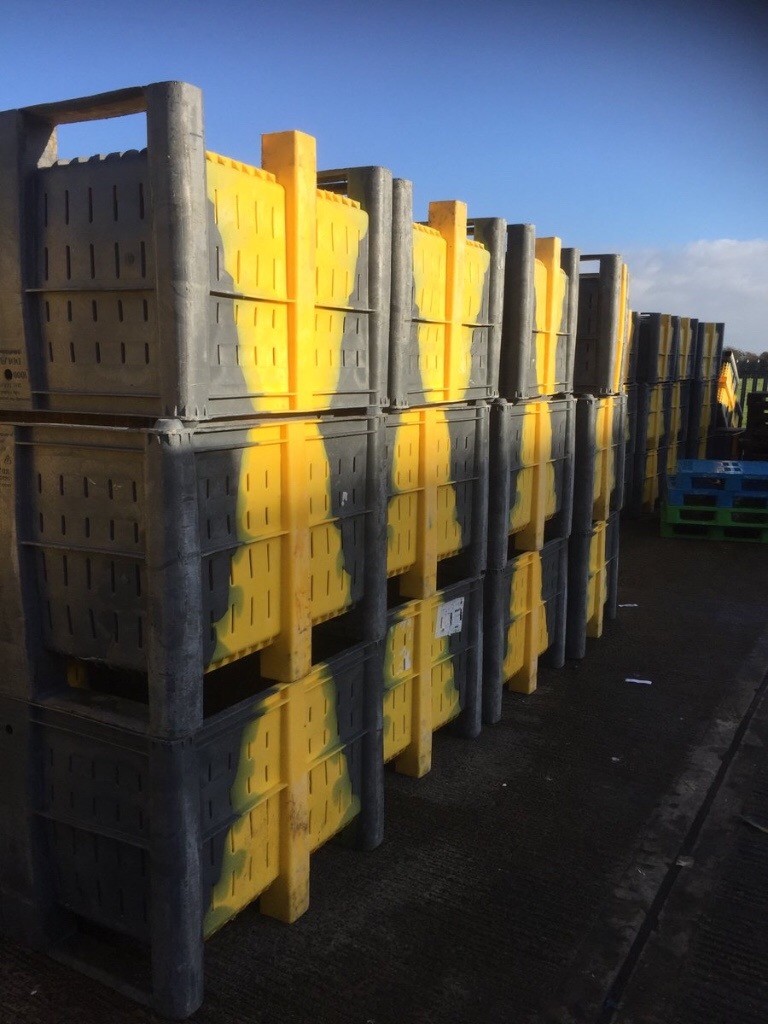 Used vented dolav storage boxes in Woburn Sands, Buckinghamshire
